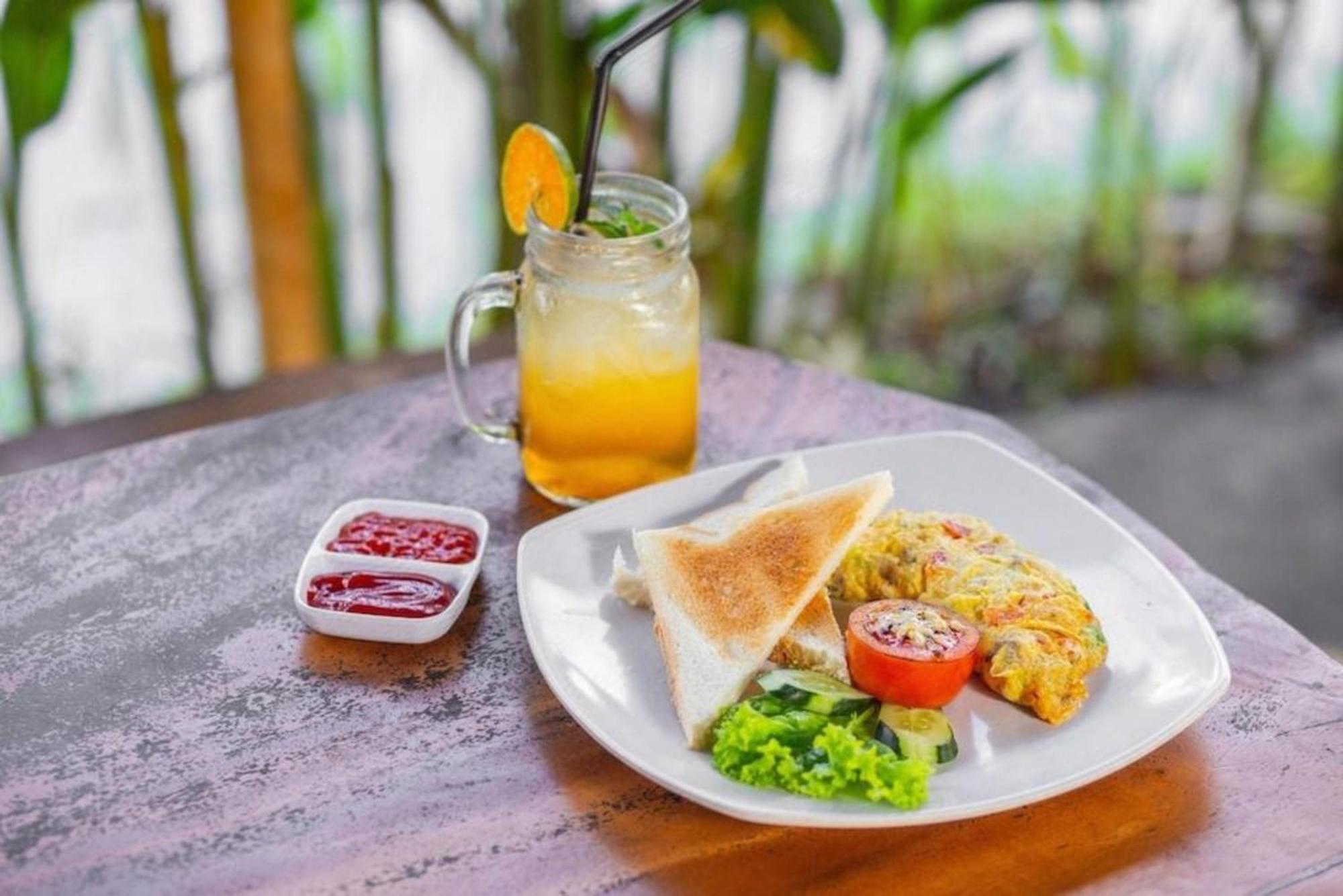 Oyo 1207 Pondok 789 Near Canggu Echo Beach Εξωτερικό φωτογραφία