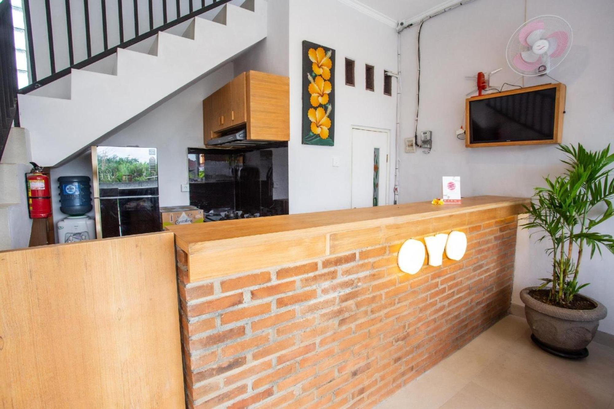 Oyo 1207 Pondok 789 Near Canggu Echo Beach Εξωτερικό φωτογραφία