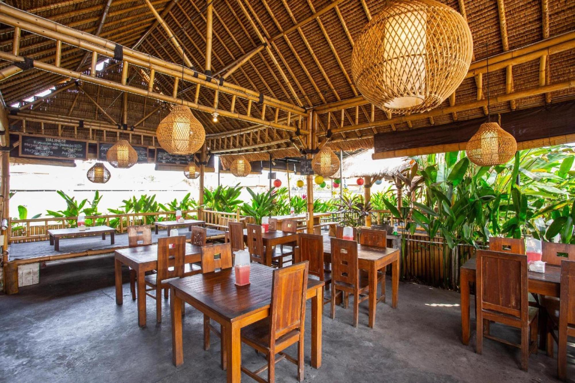 Oyo 1207 Pondok 789 Near Canggu Echo Beach Εξωτερικό φωτογραφία