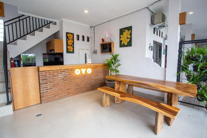 Oyo 1207 Pondok 789 Near Canggu Echo Beach Εξωτερικό φωτογραφία